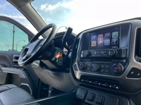 2017 CHEVROLET SILVERADO 1500 CREW CAB PICKUP BLACK AUTOMATIC -  V & B Auto Sales