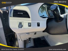 2014 TOYOTA SIENNA VAN V6, 3.5 LITER LE MINIVAN 4D