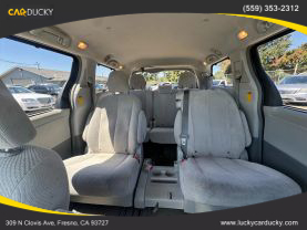 2014 TOYOTA SIENNA VAN V6, 3.5 LITER LE MINIVAN 4D