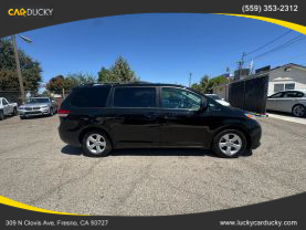 2014 TOYOTA SIENNA VAN V6, 3.5 LITER LE MINIVAN 4D
