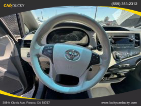 2014 TOYOTA SIENNA VAN V6, 3.5 LITER LE MINIVAN 4D
