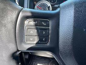 2016 RAM 1500 CREW CAB PICKUP WHITE AUTOMATIC - Auto Spot