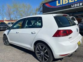 2015 VOLKSWAGEN GOLF HATCHBACK 4-CYL, PZEV, 1.8T S HATCHBACK SEDAN 4D