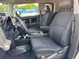 Used 2007 TOYOTA FJ CRUISER SUV V6, 4.0 LITER SPORT UTILITY 2D - LA Auto Star located in Virginia Beach, VA