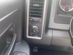 2014 RAM 1500 CREW CAB PICKUP SILVER AUTOMATIC - Auto Spot