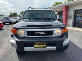 Used 2007 TOYOTA FJ CRUISER SUV V6, 4.0 LITER SPORT UTILITY 2D - LA Auto Star located in Virginia Beach, VA