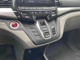 Used 2018 HONDA ODYSSEY VAN V6, I-VTEC, 3.5 LITER EX-L MINIVAN 4D - LA Auto Star located in Virginia Beach, VA