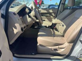 2009 FORD ESCAPE
