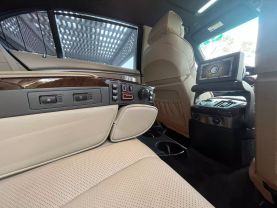 2006 BMW 7 SERIES SEDAN V8, 4.8 LITER 750LI SEDAN 4D