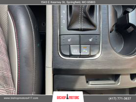 2018 KIA SEDONA VAN V6, 3.3 LITER LX MINIVAN 4D - Bishop Motors LLC in Springfield, MO, 37.24090, -93.26632