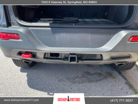2015 JEEP CHEROKEE SUV V6, 3.2 LITER TRAILHAWK SPORT UTILITY 4D - Bishop Motors LLC in Springfield, MO, 37.24090, -93.26632