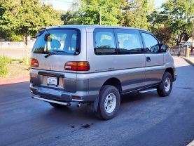 1997 MITSUBISHI DELICA VAN 4M40 XR