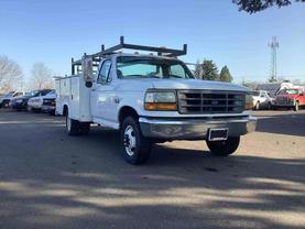 1997 Ford F350 Regular Cab & Chassis - Image 3