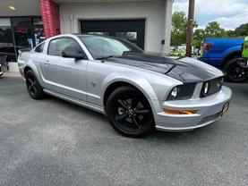 Used 2009 FORD MUSTANG COUPE V8, 4.6 LITER GT PREMIUM COUPE 2D - LA Auto Star located in Virginia Beach, VA