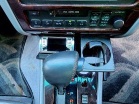 1995 TOYOTA CROWN MAJESTA SEDAN 1UZ-FE I-FOUR