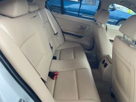 2010 BMW 3 SERIES SEDAN 6-CYL, 3.0 LITER 328I SEDAN 4D