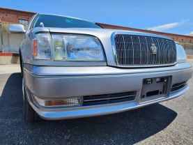 1995 TOYOTA CROWN MAJESTA SEDAN 1UZ-FE I-FOUR