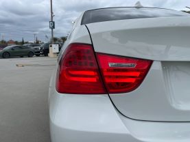 2010 BMW 3 SERIES SEDAN 6-CYL, 3.0 LITER 328I SEDAN 4D