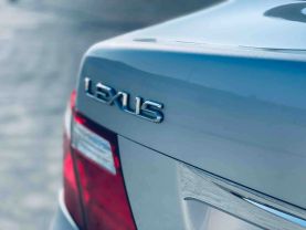 2009 LEXUS LS SEDAN V8, 4.6 LITER LS 460 SEDAN 4D