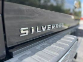 2018 CHEVROLET SILVERADO 1500 CREW CAB PICKUP - AUTOMATIC -  V & B Auto Sales
