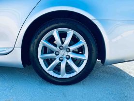 2009 LEXUS LS SEDAN V8, 4.6 LITER LS 460 SEDAN 4D