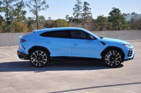 2021 LAMBORGHINI URUS SUV V8, TWIN TURBO, 4.0 LITER SPORT UTILITY 4D