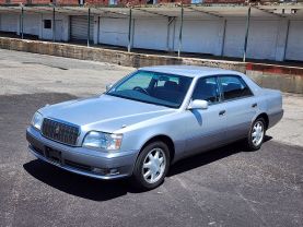 1995 TOYOTA CROWN MAJESTA SEDAN 1UZ-FE I-FOUR