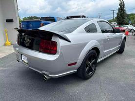 Used 2009 FORD MUSTANG COUPE V8, 4.6 LITER GT PREMIUM COUPE 2D - LA Auto Star located in Virginia Beach, VA