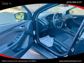 2017 FORD FOCUS HATCHBACK 4-CYL, FLEX FUEL, 2.0L SE HATCHBACK 4D