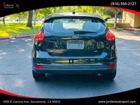 2017 FORD FOCUS HATCHBACK 4-CYL, FLEX FUEL, 2.0L SE HATCHBACK 4D