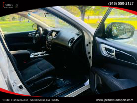 2013 NISSAN PATHFINDER SUV V6, 3.5 LITER SV SPORT UTILITY 4D