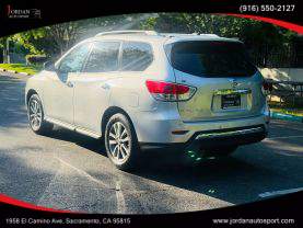 2013 NISSAN PATHFINDER SUV V6, 3.5 LITER SV SPORT UTILITY 4D
