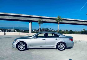 2009 LEXUS LS SEDAN V8, 4.6 LITER LS 460 SEDAN 4D