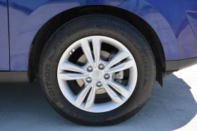 2010 HYUNDAI TUCSON SUV 4-CYL, 2.4 LITER LIMITED SPORT UTILITY 4D