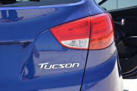 2010 HYUNDAI TUCSON SUV 4-CYL, 2.4 LITER LIMITED SPORT UTILITY 4D