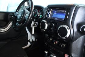 2018 Jeep Wrangler Unlimited - Image 25
