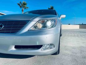 2009 LEXUS LS SEDAN V8, 4.6 LITER LS 460 SEDAN 4D