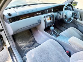 1995 TOYOTA CROWN MAJESTA SEDAN 1UZ-FE I-FOUR