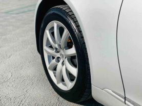 2009 LEXUS LS SEDAN V8, 4.6 LITER LS 460 SEDAN 4D