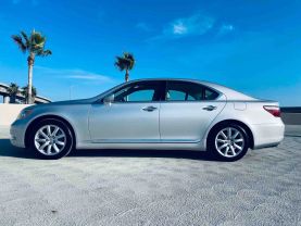 2009 LEXUS LS SEDAN V8, 4.6 LITER LS 460 SEDAN 4D