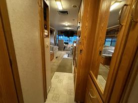 Used 2003 WINNEBAGO SIGHTSEER CLASS A - M-33L - LA Auto Star located in Virginia Beach, VA