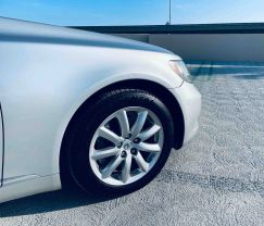2009 LEXUS LS SEDAN V8, 4.6 LITER LS 460 SEDAN 4D