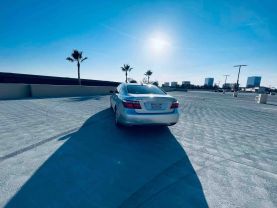 2009 LEXUS LS SEDAN V8, 4.6 LITER LS 460 SEDAN 4D