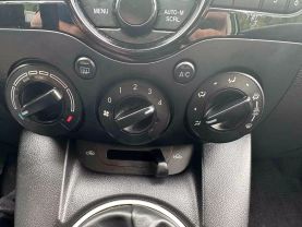 2012 MAZDA MAZDA2 HATCHBACK GREEN MANUAL - Auto Spot