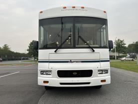 Used 2003 WINNEBAGO SIGHTSEER CLASS A - M-33L - LA Auto Star located in Virginia Beach, VA