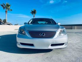 2009 LEXUS LS SEDAN V8, 4.6 LITER LS 460 SEDAN 4D