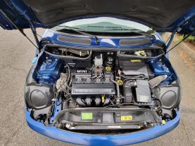 2004 MINI COOPER HATCHBACK 4-CYL, 1.6 LITER HATCHBACK 2D