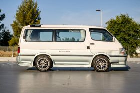 1994 TOYOTA HIACE VAN 1KZ-TE SUPER CUSTOM