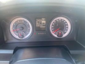 2015 RAM 1500 CREW CAB PICKUP RED AUTOMATIC - Auto Spot