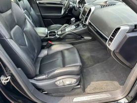 2016 PORSCHE CAYENNE SUV V6, 3.6 LITER SPORT UTILITY 4D at Major Key Motors - used car dealership in Lebanon, PA.